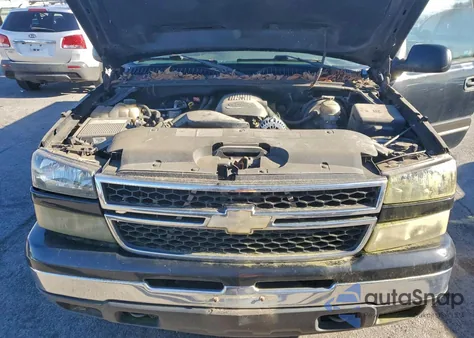 2006 Chevrolet Silverado K1500 из США, поврежденный, VIN 2GCEK13T961209875